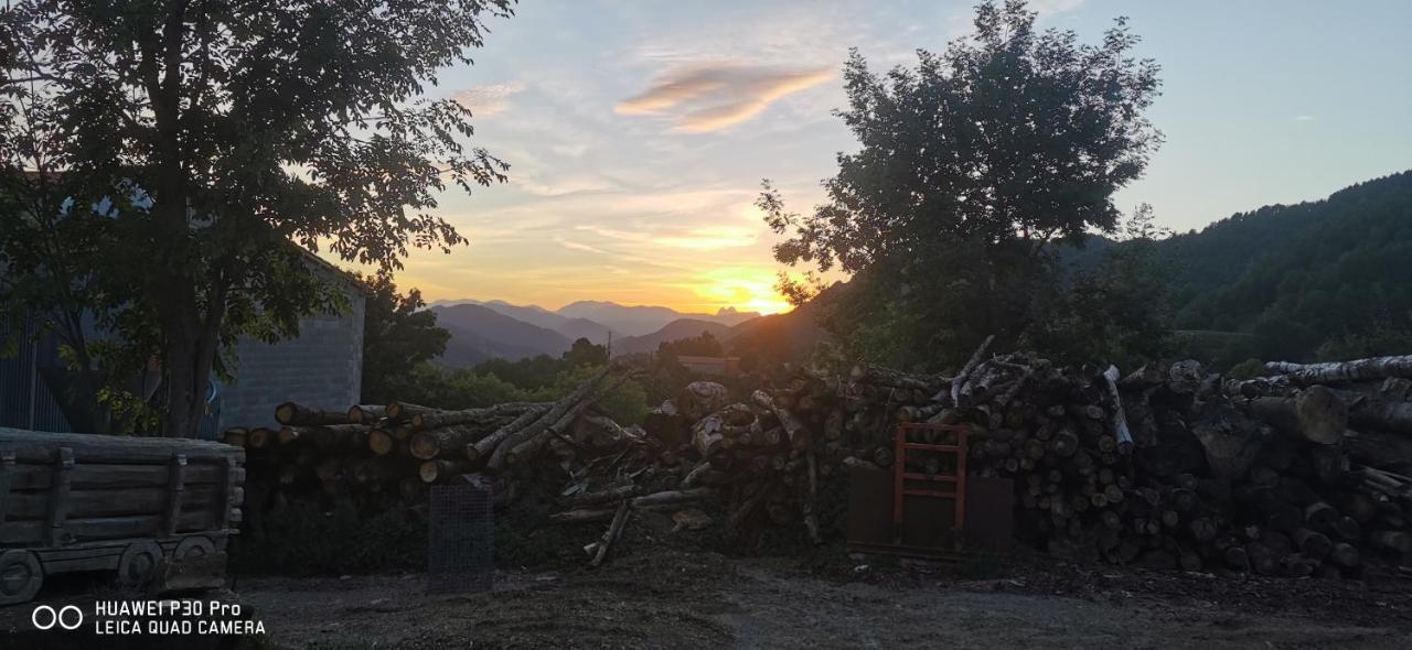 Allotjaments Rurals Can Punti Vallfogona de Ripolles Exterior photo
