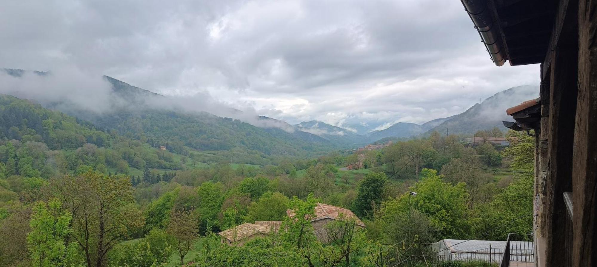 Allotjaments Rurals Can Punti Vallfogona de Ripolles Exterior photo